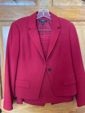 Ann Taylor red wool skirt suit - 8P
